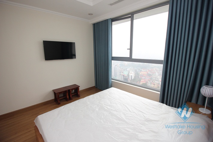 High Quality Apartment for ren in Vinhome Nguyen Chi Thanh - Dong Da district